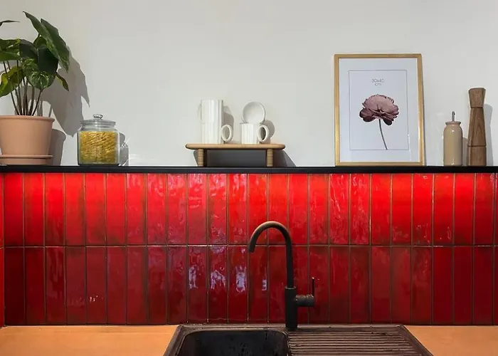 Seaview With Pool & Parking Apartmán Larnaca