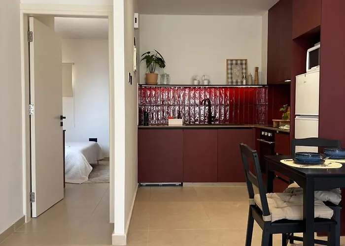 Seaview With Pool & Parking Apartmán